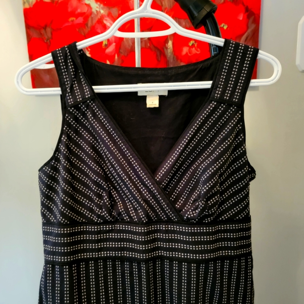 Loft dress, size 4, dark navy and white color